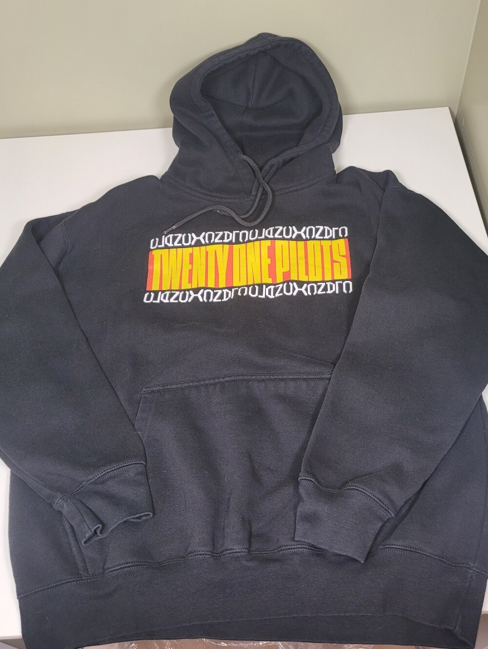 Twenty One Pilots Official Merchandise Black Hoodie Size Large